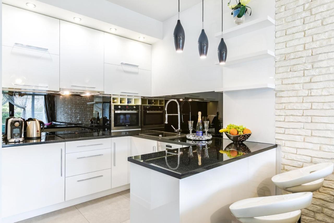 Golden Queen Apartments Jewish District คราคูฟ ภายนอก รูปภาพ
