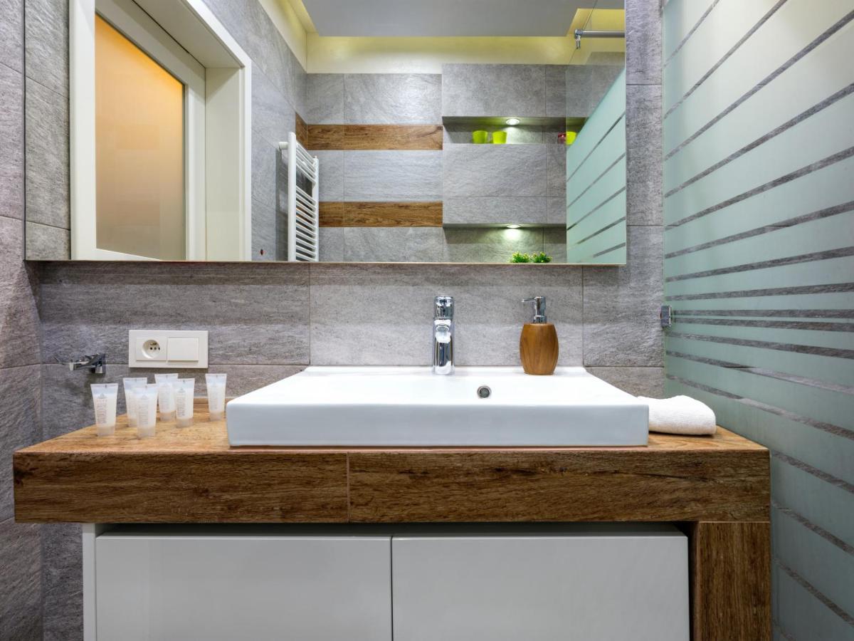 Golden Queen Apartments Jewish District คราคูฟ ภายนอก รูปภาพ