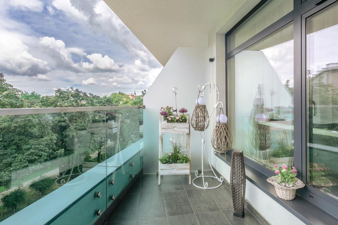 Golden Queen Apartments Jewish District คราคูฟ ภายนอก รูปภาพ